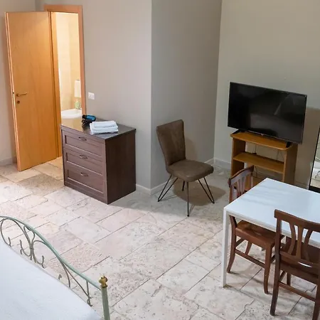 فندق مبيت وإفطار Santi Medici